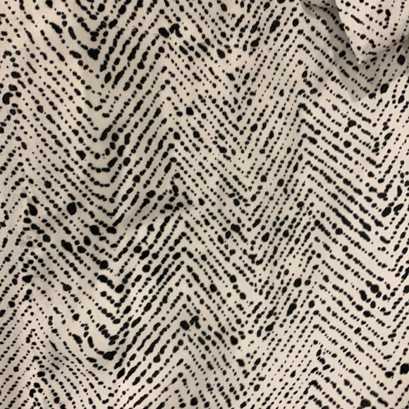 Romper - Picture 2 of 4